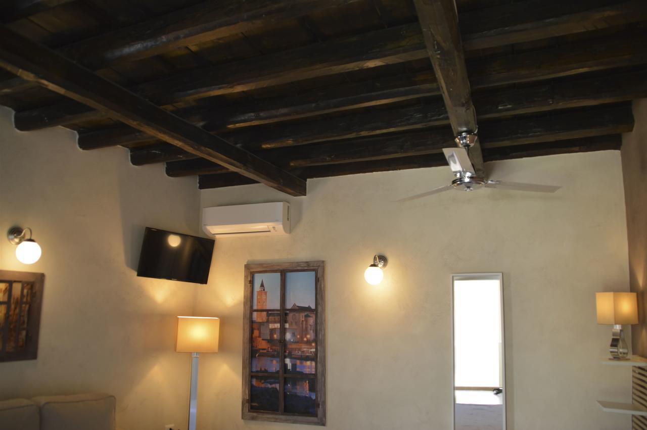 Suite White House Trani Bagian luar foto