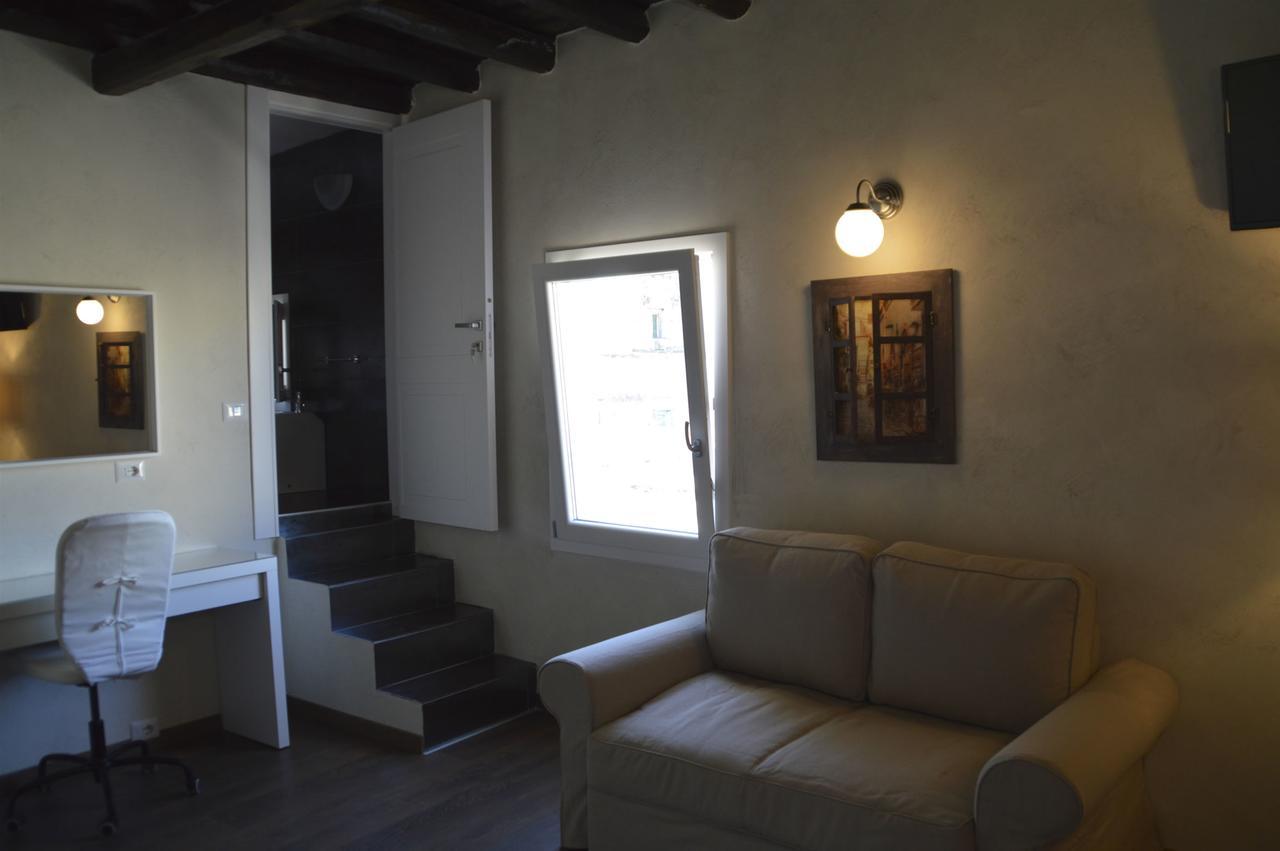 Suite White House Trani Bagian luar foto